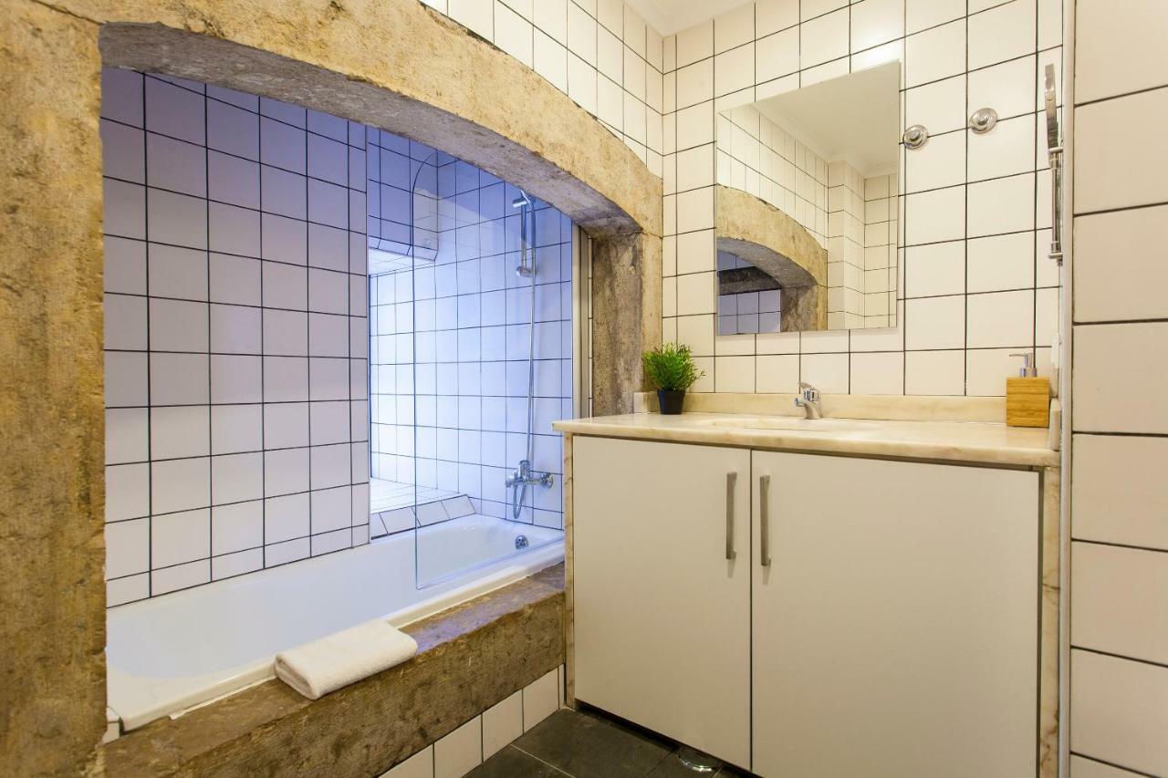 Camoes By Central Hill Apartments リスボン エクステリア 写真